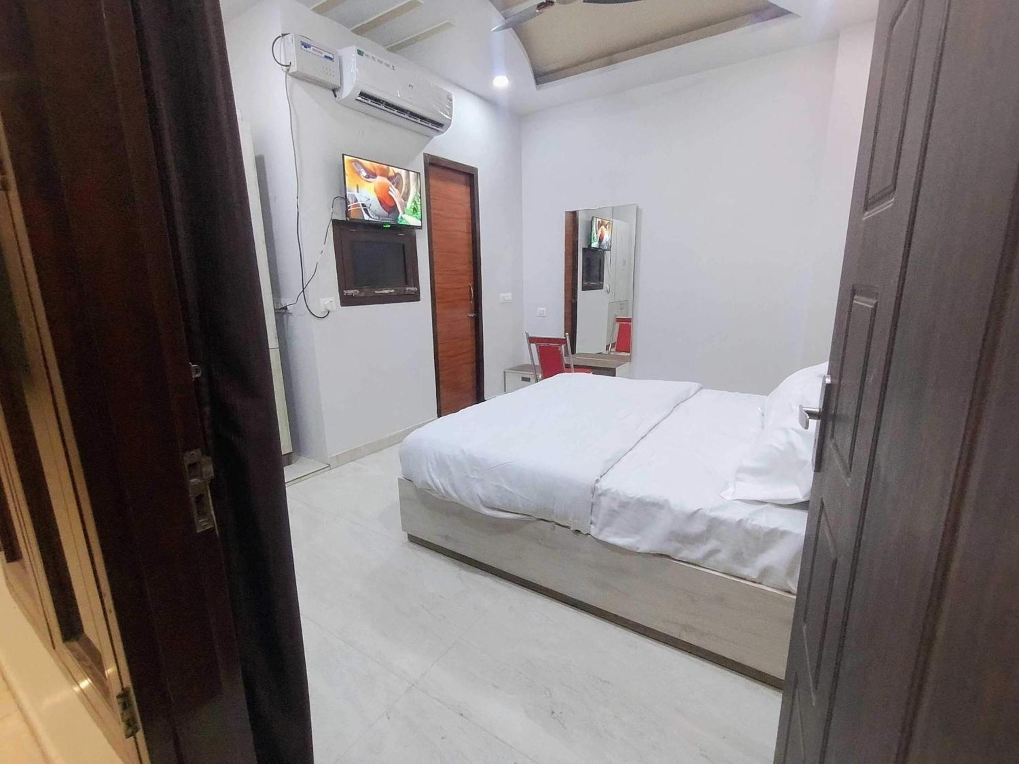 Hotel O Bareilly Near Satellite Bus Stand 외부 사진